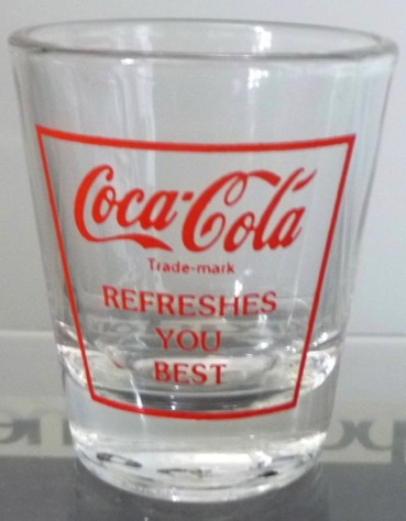 350778 € 7,50 coca cola borelglas USA rode letters.jpeg